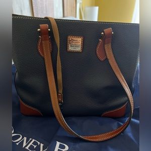 Dooney & Bourke